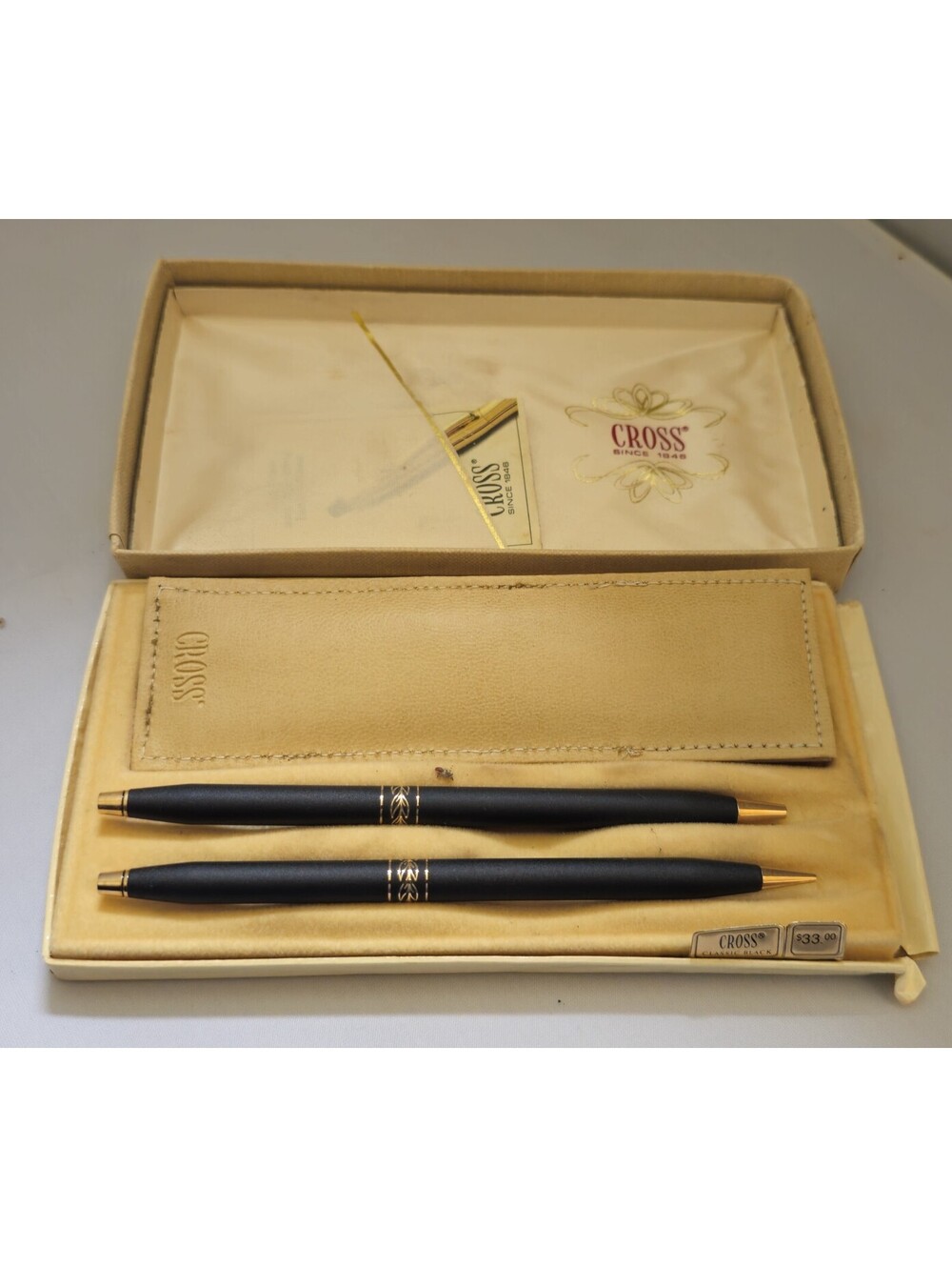 CROSS CLASSIC BLACK W/ GOLD LEAVES BALLPOINT PEN & 0.9mm PENCIL READ